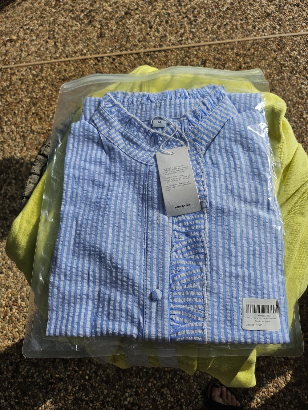 New W Tag Powder Blue & White Striped Seersucker  Ruffle-Trim Blouse M